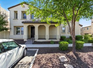 1935 S Follett Way, Gilbert, AZ 85295