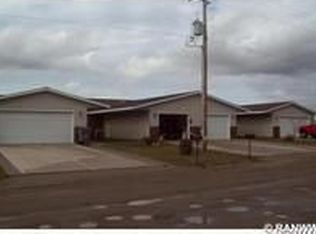 805 Carter Rd, Stanley, WI 54768