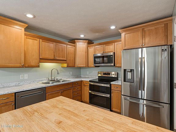 5th image of 35 Grant Ct