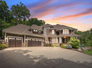4800 Woolman Ct, Minnetonka, MN 55345