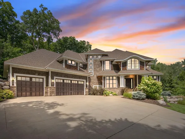 4800 Woolman Ct, Minnetonka, MN 55345