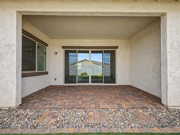 13103 N 174th Dr — Photo 53