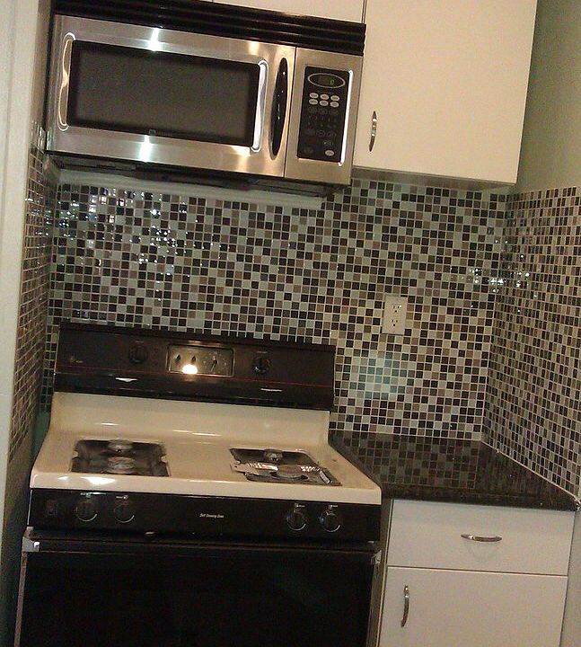 1st image of 498 S 7th St