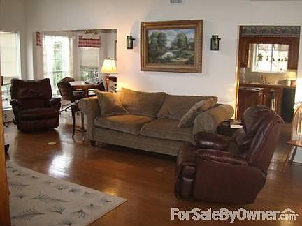 loft
						:
						all freshly painted