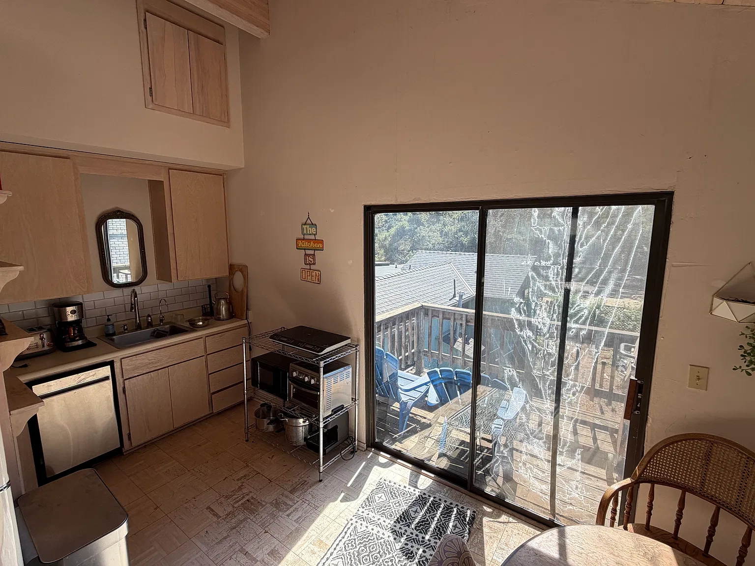 Studio, 550 sqft, $2,000 — Photo 3