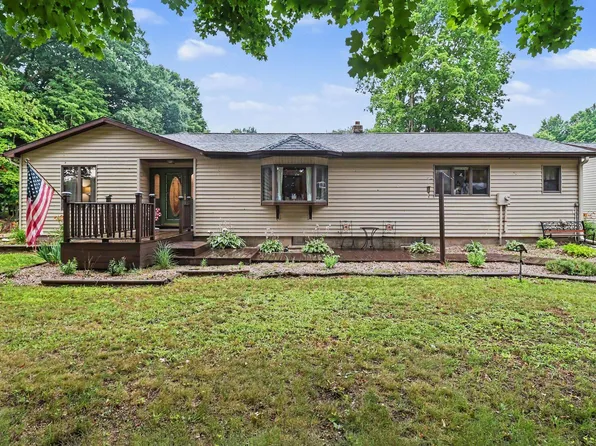 16465 Flarity Rd, Brethren, MI 49619