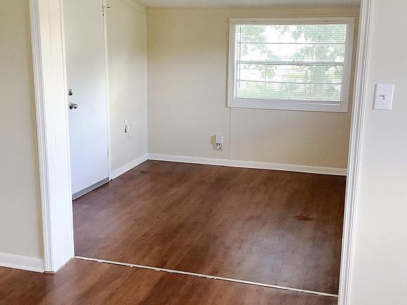 3rd image of 6446 Tiny Tim Ln