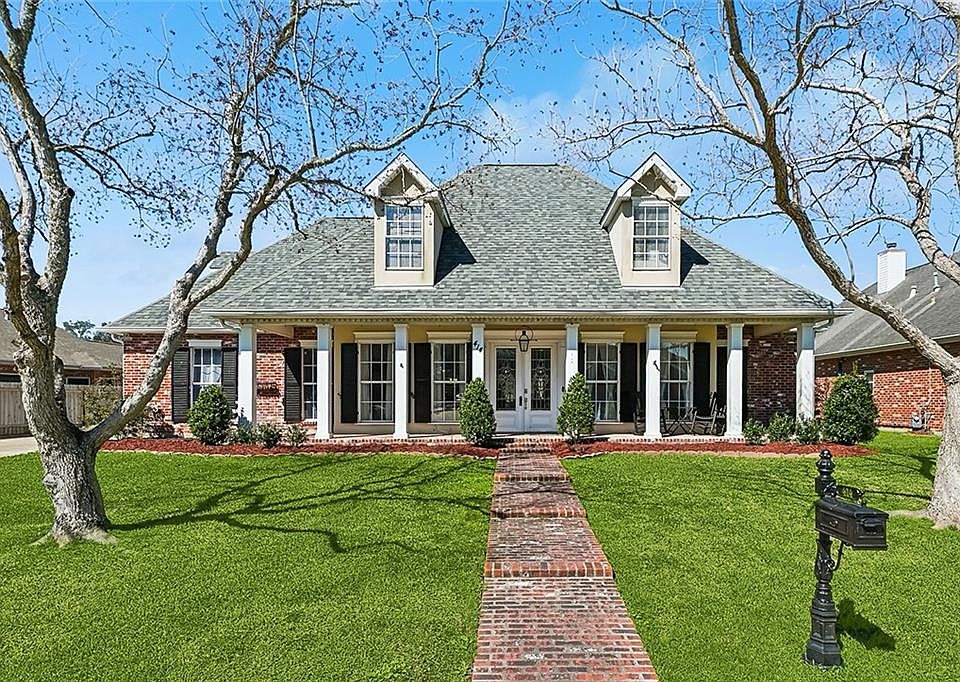 1st image of 414 Doctor Gorman Dr