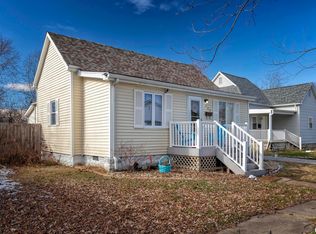 409 N 11th St, Herrin, IL 62948