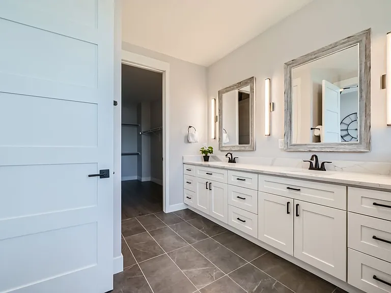 567 Canary Ln — Photo 15