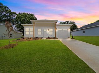 3133 Chapel St, Walkertown, NC 27051