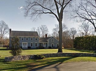 25 Bittersweet Ln, Darien, CT 06820