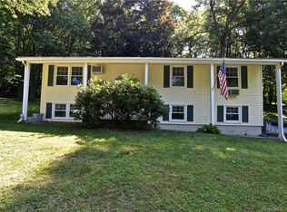 31 Sunset Hill Rd, Brookfield, CT 06804