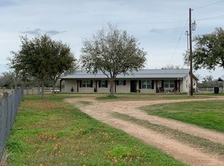 490 Mueller Rd, Victoria, TX 77905