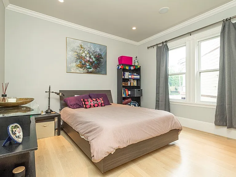 47 Pearl St #1 — Photo 8