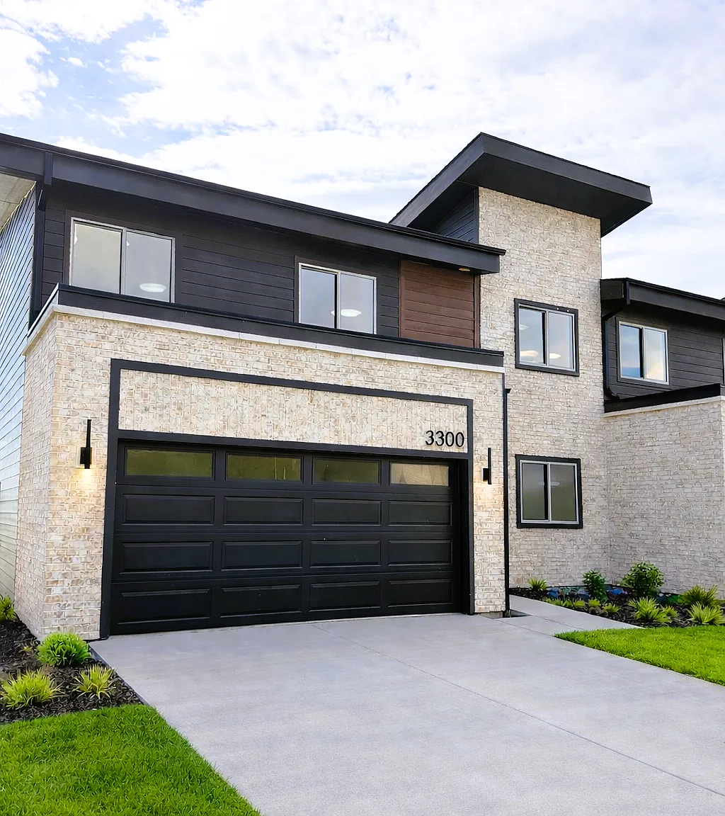 3 bed, 2.5 bath, 1714 sqft, $2,700 — Photo 1