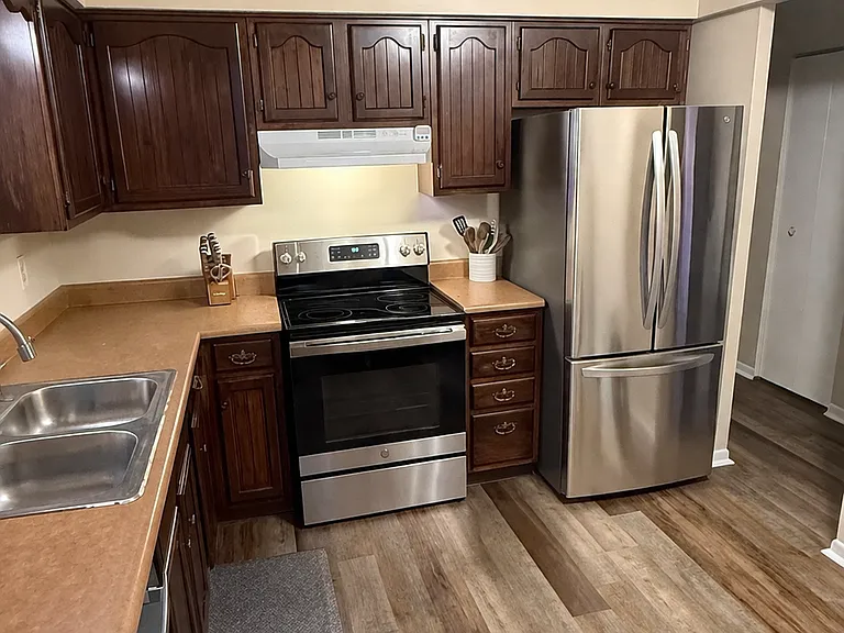 3818 Quail Hollow Dr — Photo 6