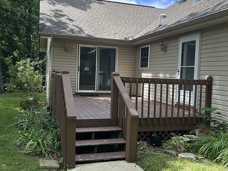 193 Berkshire Loop — Photo 25