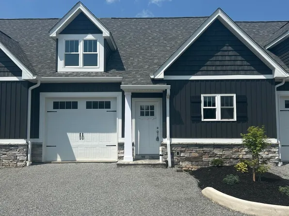 411 Kimball Ave, Salem, VA 24153