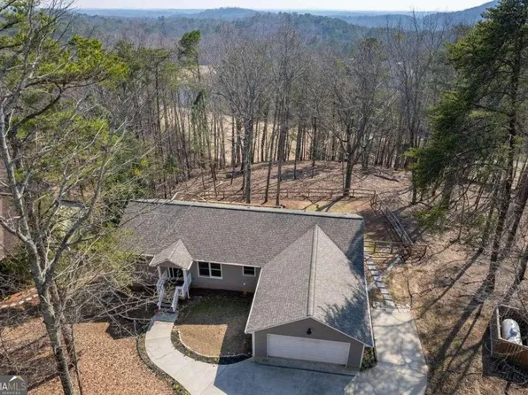 149 Cherokee Dr S, Waleska, GA 30183