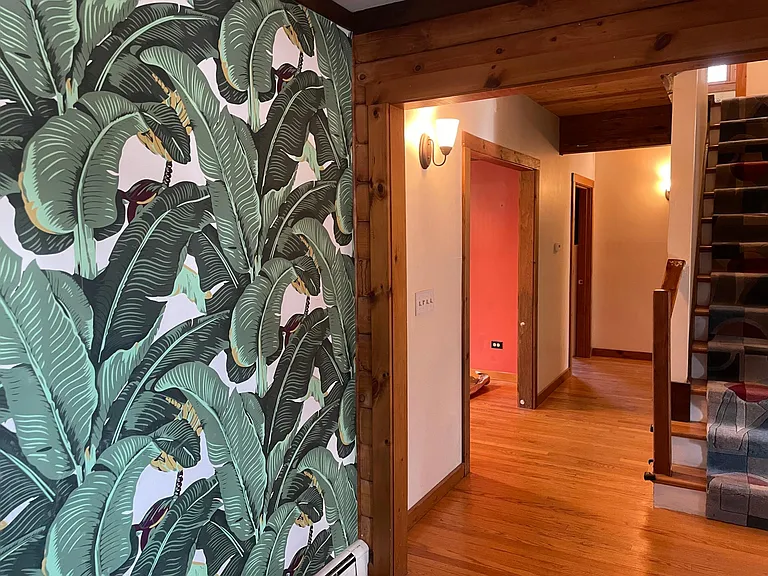 310 Salem St — Photo 12