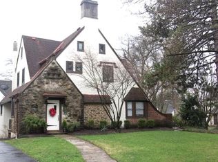 1334 Suncrest Dr, Cincinnati, OH 45208