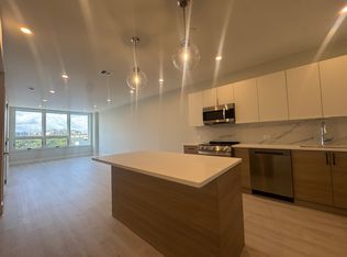 26 Brook St #417, Jersey City, NJ 07302