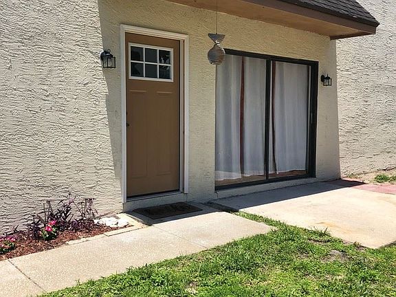 2nd image of 3504 Brigadoon Dr