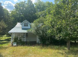 1206 Mountain Rd, Clinton, TN 37716