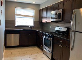 1244 Federal St FLOOR 3, Philadelphia, PA 19147
