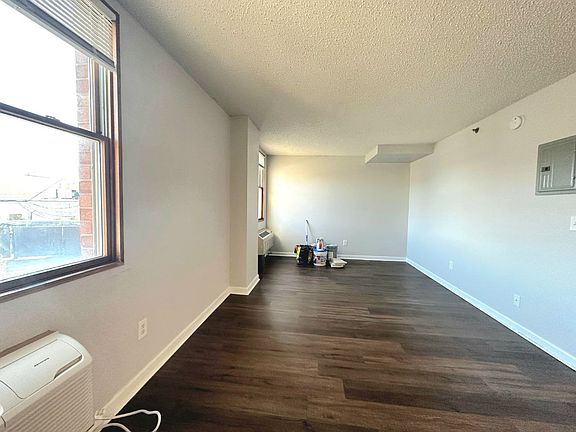 5th image of 35 W 25th St #1L
