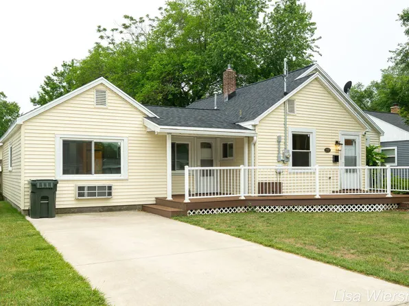 2357 Crozier Ave, Muskegon, MI 49441