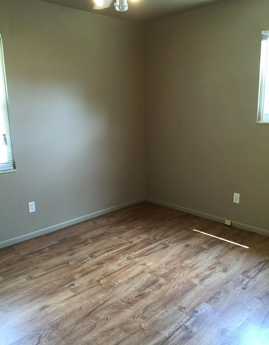 3413 Apple Tree Lane — Photo 3