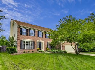 1547 Birmingham Ln, Crystal Lake, IL