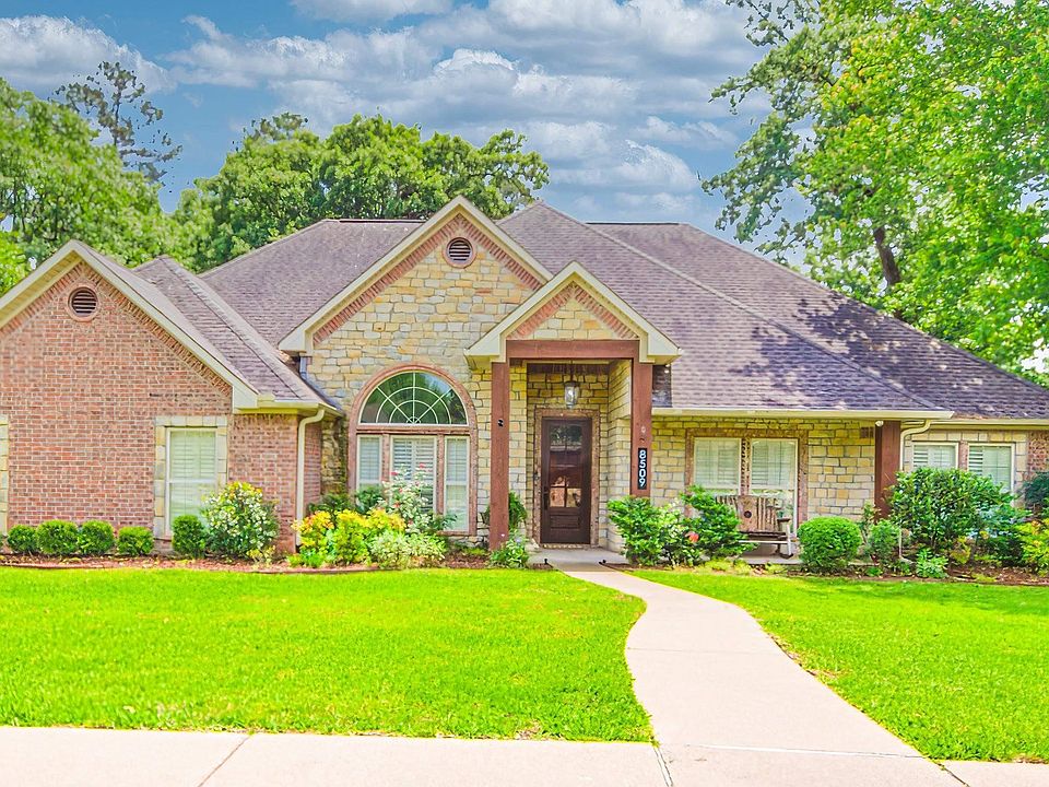1st image of 8509 Castleton Way