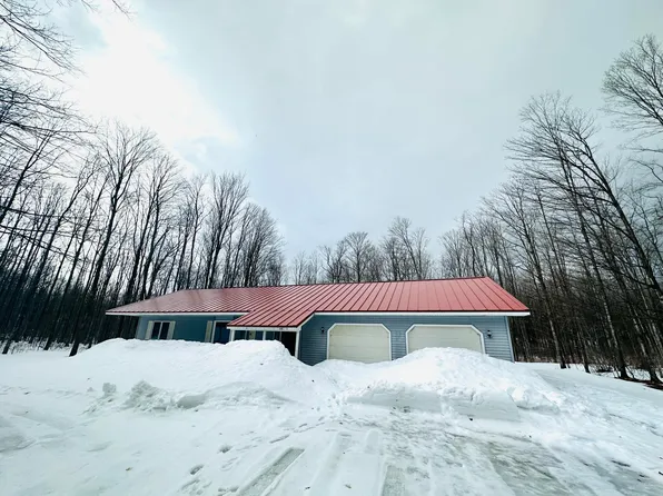 212 Camp Ten Rd, Gaylord, MI 49735