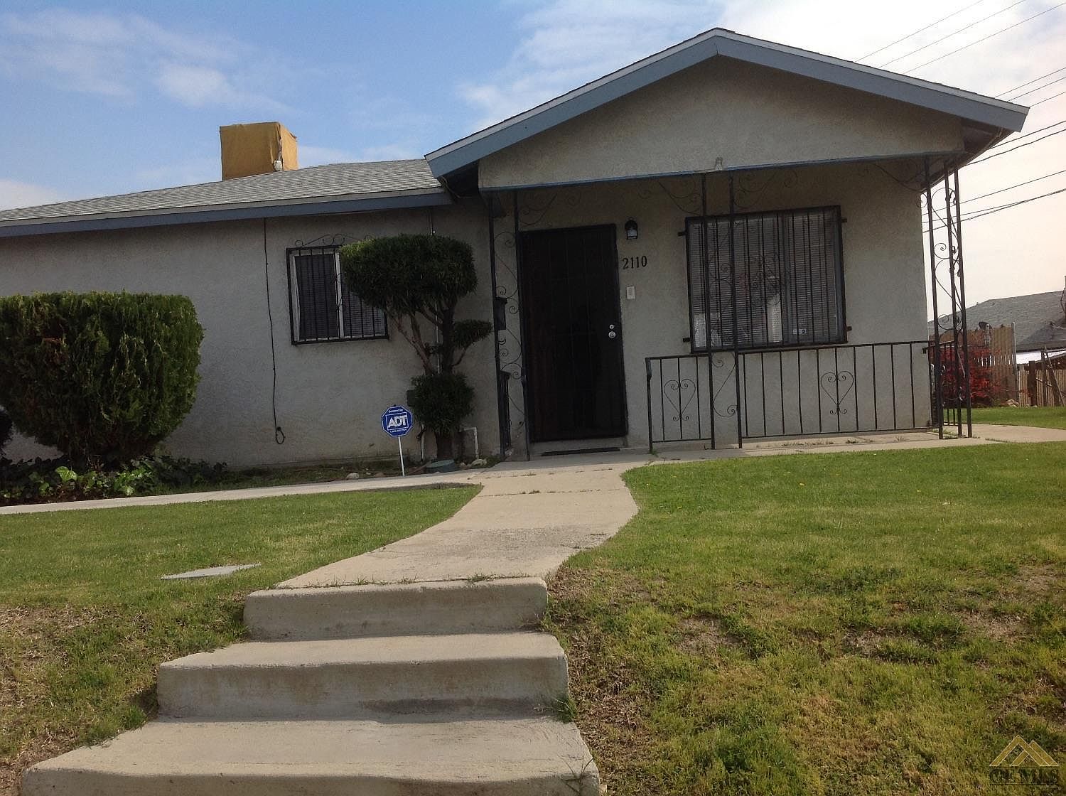 2110 Haley St, Bakersfield, CA 93305 Zillow