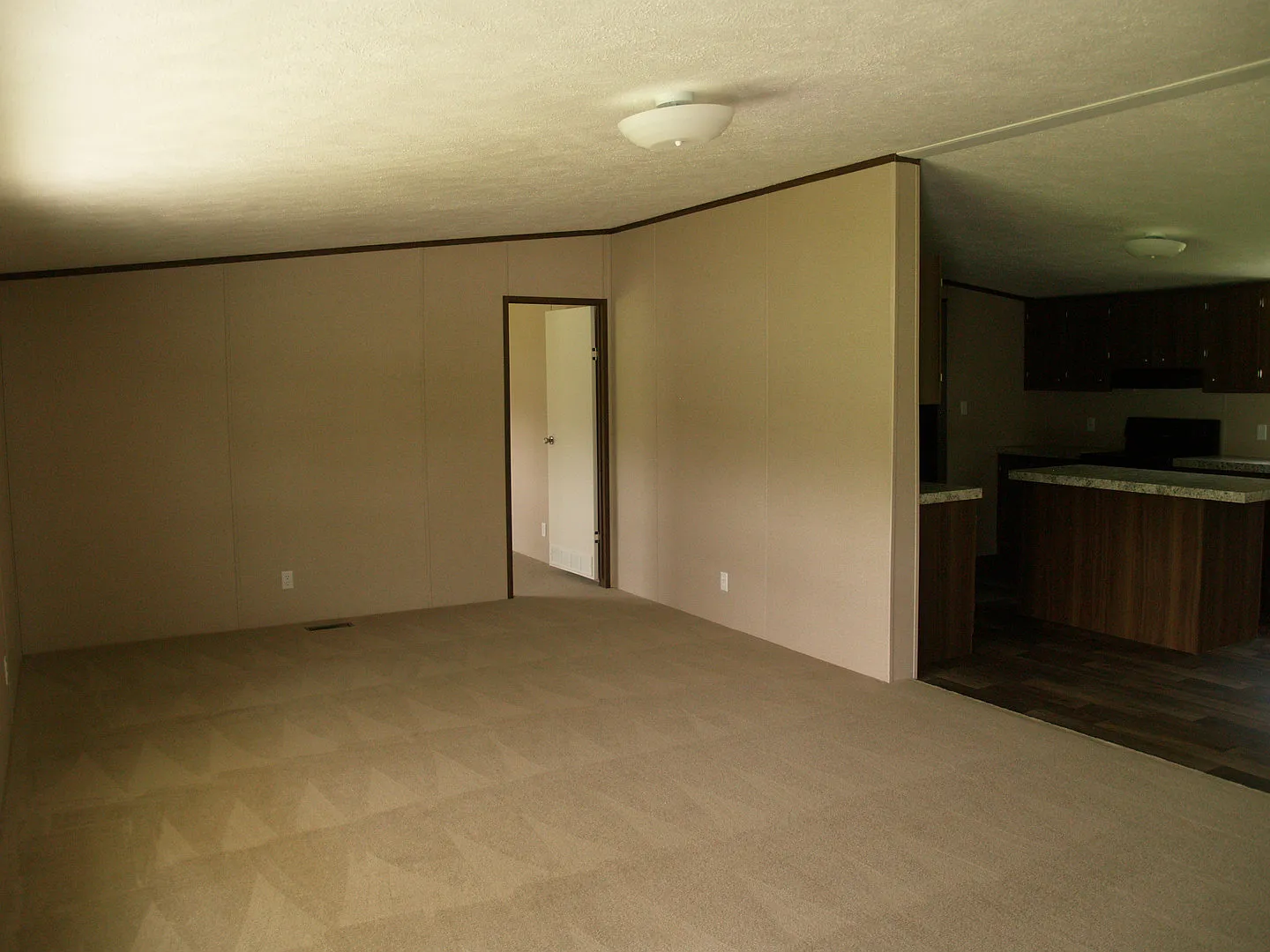 3b Ranch Home — Photo 2