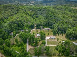 2108 Lamb Mountain Rd, Hendersonville, NC 28792