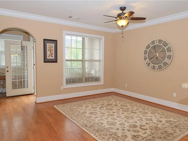 2300 Peachford Rd #2203 — Photo 4