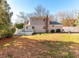 39 Park Ave, Middleton, MA 01949