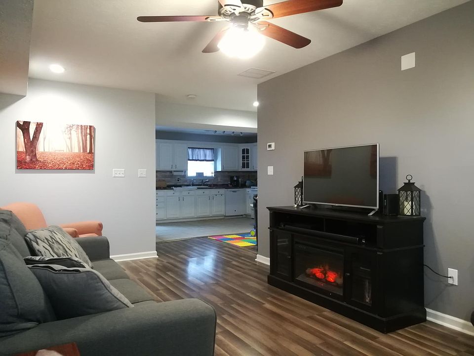 1st image of 1053 Blackwell Ct #A