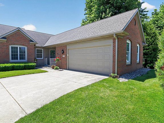 3rd image of 1452 Willow Ct