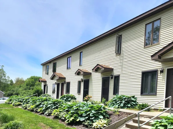 3 Brook Front Lane #3, Pomfret, CT 06259
