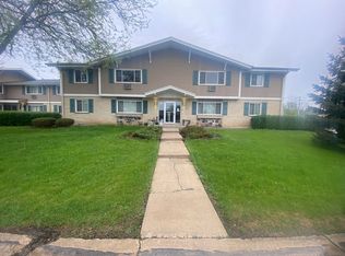 W155N11352 Sylvan Cir #9, Germantown, WI 53022