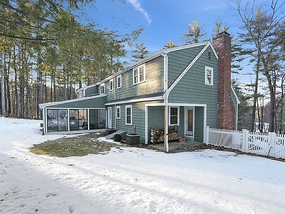 Huge backyard, ~1 acre lot