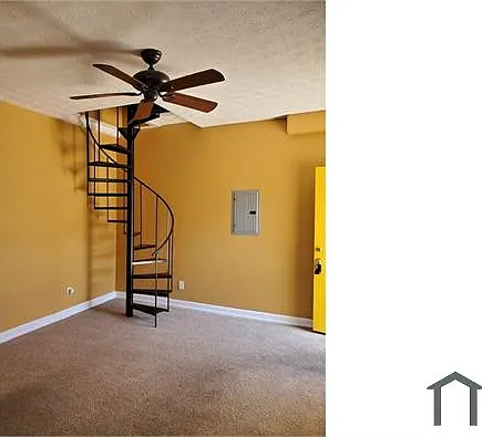 2214 W Market St #4 — Photo 6