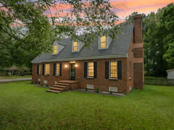 3203 Tilghman Rd N, Wilson, NC 27896