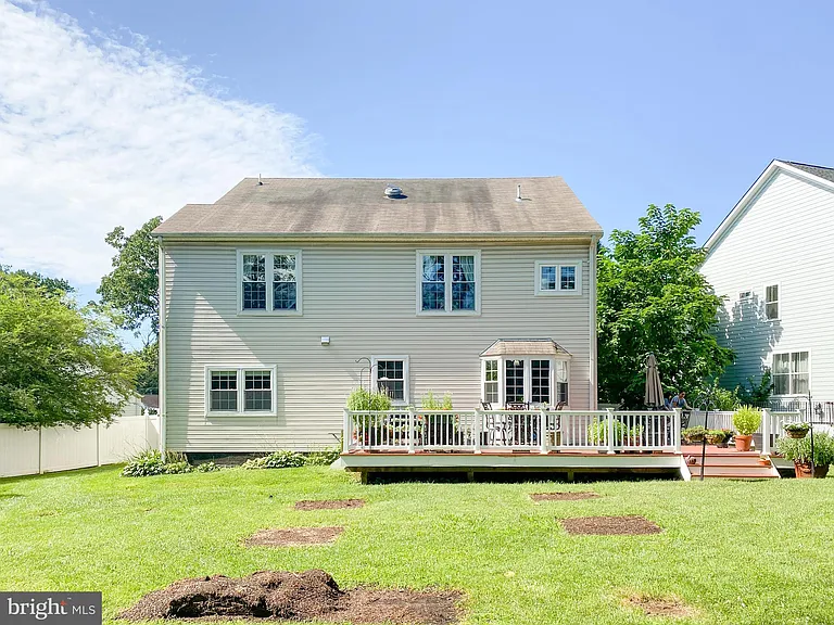 1947 Fay Pl — Photo 41
