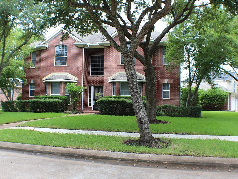1718 Heddon Falls Dr — Photo 2